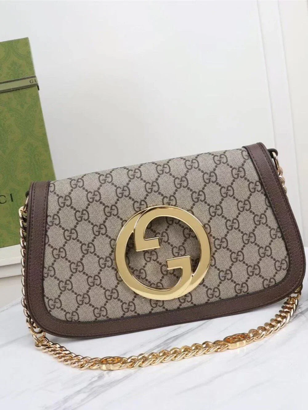 Gucci Blondie Medium Shoulder Bag